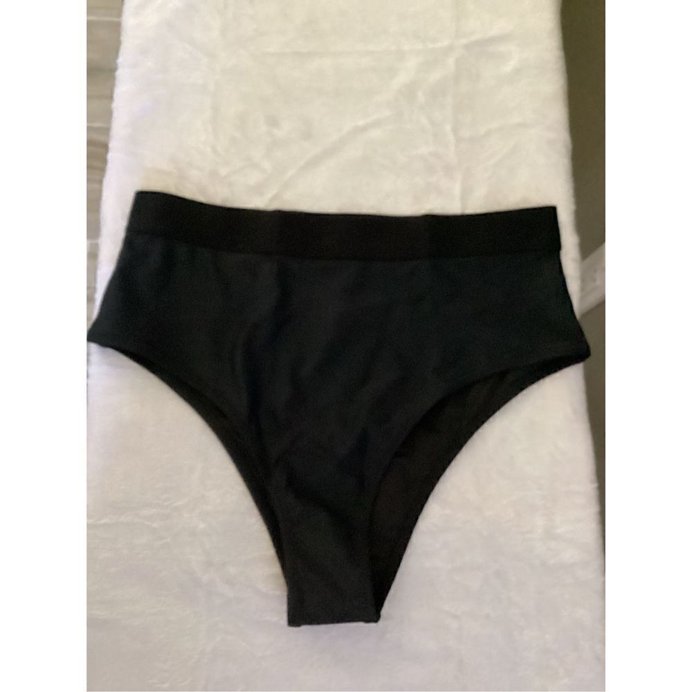 Cupshe swim bottom
